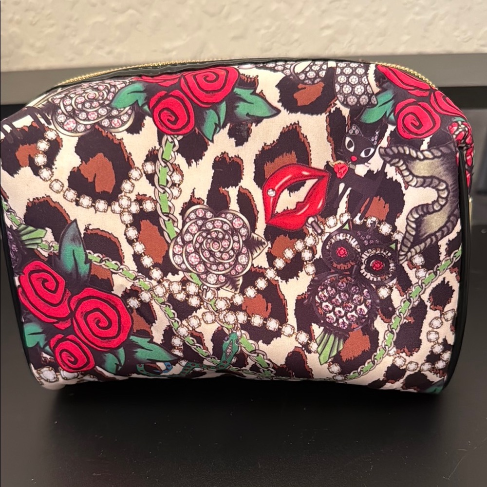 Betsey Johnson Red and Green Floral Cosmetic Bag - Picture 4 of 7